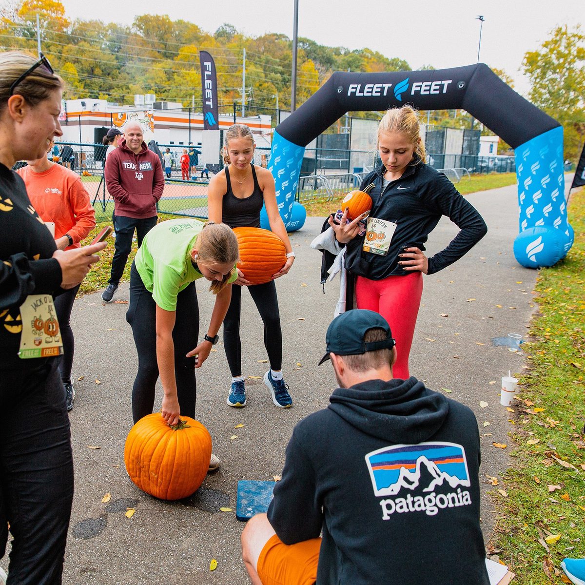 Jack O' Lantern Jog at Fifty West, photo 9